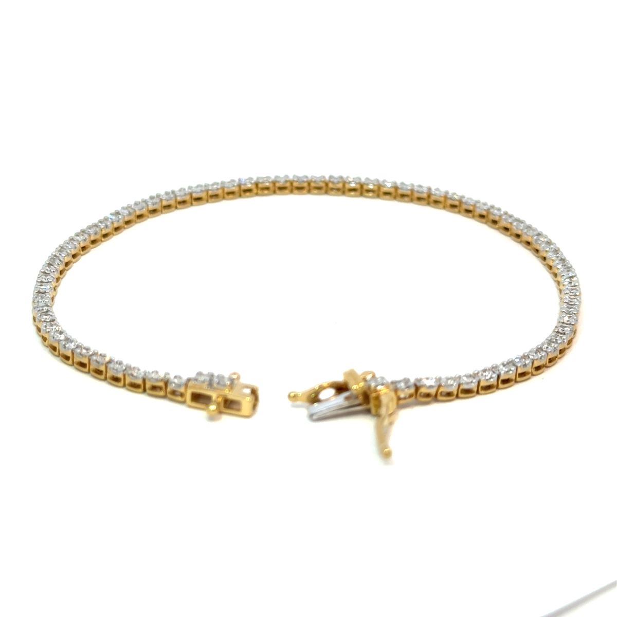 1 ctw lab-grown diamond tennis bracelet — angle view